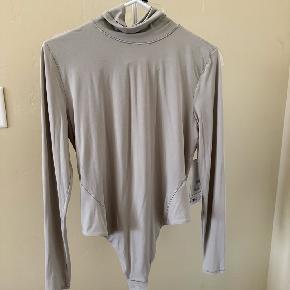 lululemon athletica Taupe Long Sleeve Bodysuit